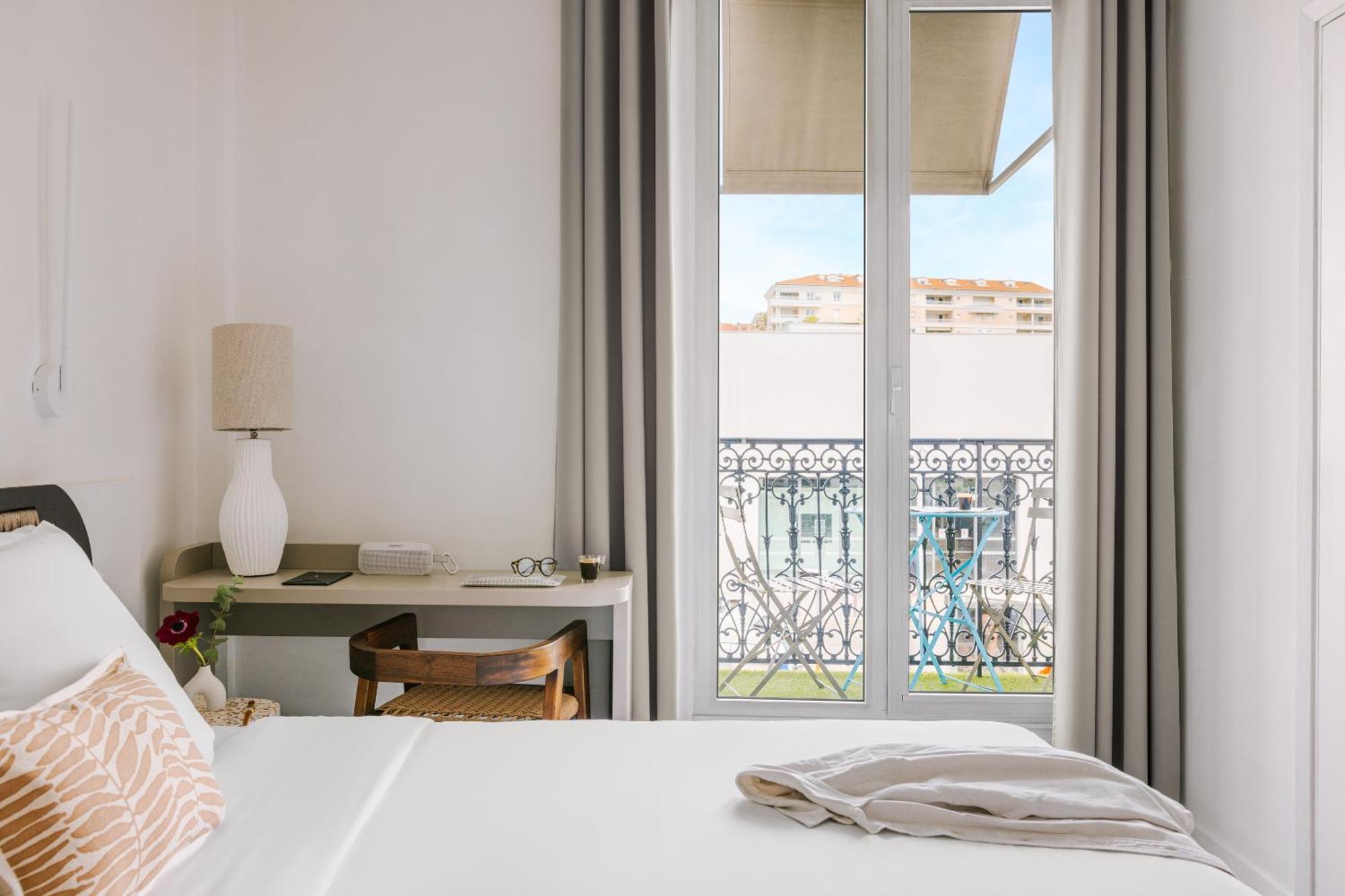 Yelo Lumiere Powered By Sonder Hotel Cannes Szoba fotó