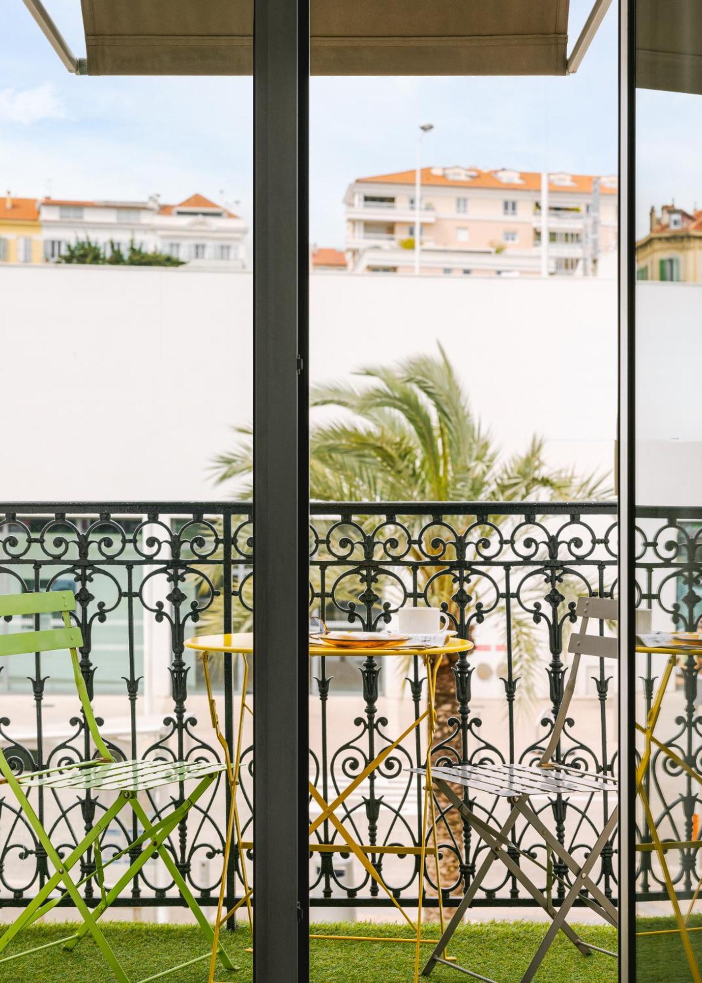 Yelo Lumiere Powered By Sonder Hotel Cannes Szoba fotó